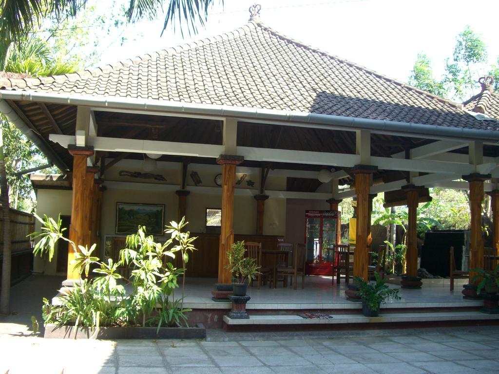 Matahari Tulamben Guesthouse Экстерьер фото